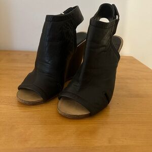 Rag and Bone Black Leather Wedge Sandals